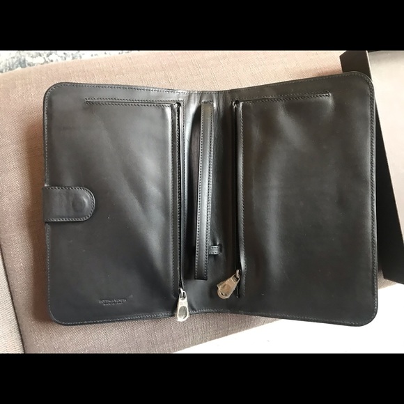 Wallet / Travel Case BOTTEGA VENETA Black.